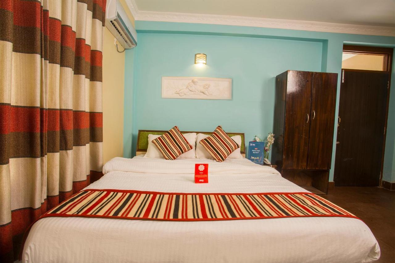 Oyo 145 Sirahali Khusbu Hotel &Lodge Kathmandu Exteriör bild
