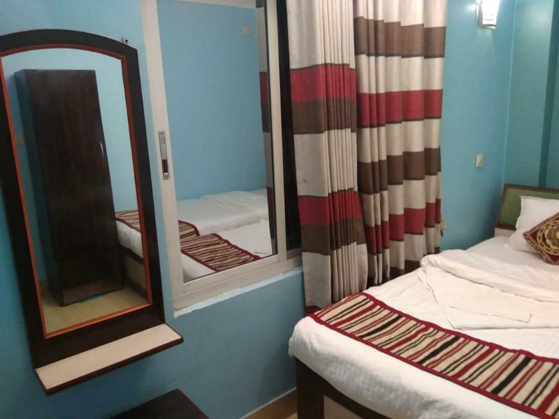 Oyo 145 Sirahali Khusbu Hotel &Lodge Kathmandu Exteriör bild